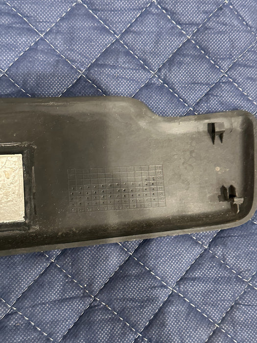 2014 AUDI R8 FRONT LEFT DRIVER ILLUMINATED KICK SCUFF SILL PLATE OEM *BURN*