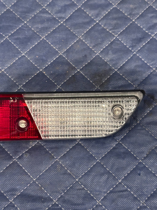 2017-2019 FORD F250 F350 REAR CAB THIRD BRAKE LIGHT W/ CAMERA & PIGTAIL OEM