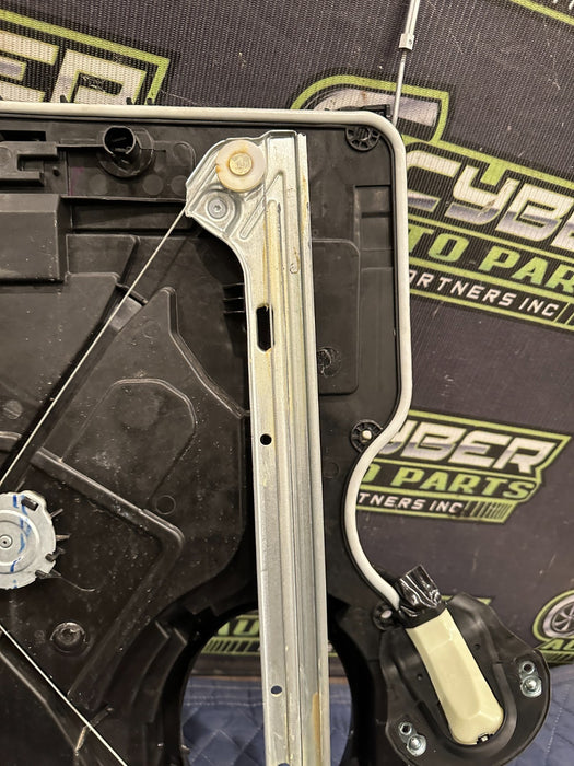 2024 DODGE RAM 3500 LARAMIE REAR RIGHT DOOR CARRIER PANEL W MOTOR OEM