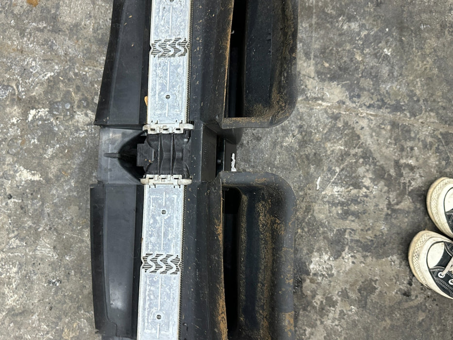 2014 AUDI R8 FRONT CENTER RADIATOR 420 121 254 B 420121254B