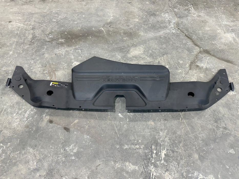 2021 RAM 2500 LARAMIE UPPER RADIATOR SEAL OEM 68366245