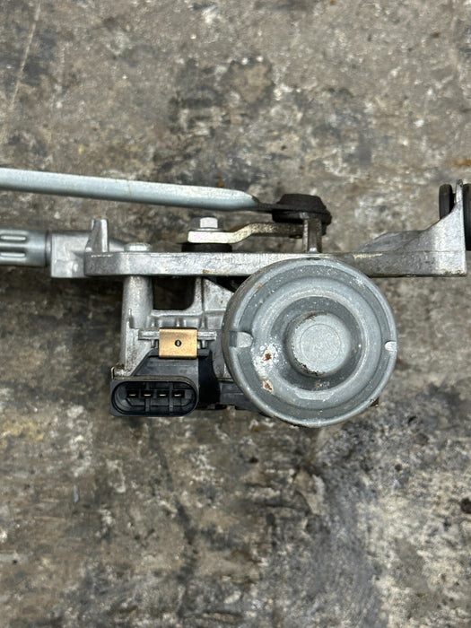 2014 AUDI R8 WINDSHIELD WIPER MOTOR 423 955 024 OEM GENUINE