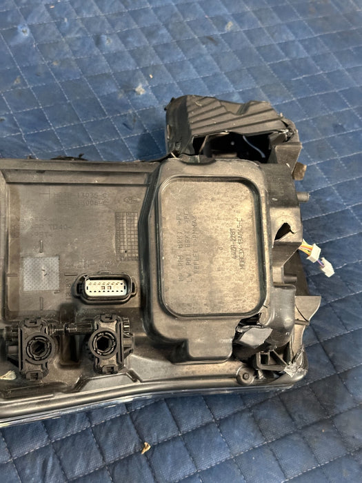 2017-2019 FORD F250 F350 F450 DRIVER LEFT LED HEADLIGHT OEM ~DAMAGE~