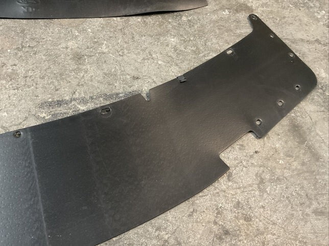 2017-2019 FORD F450 F350 DUALLY WHEEL ARCH FENDER LINER OEM HC3B 9928344 AF