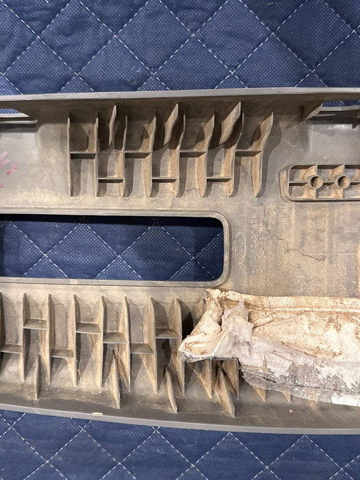 2017-2019 FORD F250 F350 F450 LEFT DRIVER UPPER B PILLAR OEM ~SCRATCHES~