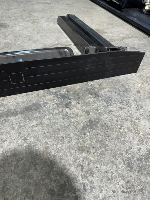 2023-2024 FORD F250 F350 TAILGATE STEP ASSEMBLY OEM