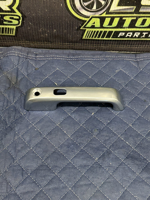 2017-2019 FORD F250 F350 LIMITED FRONT LEFT DOOR HANDLE COVER OEM