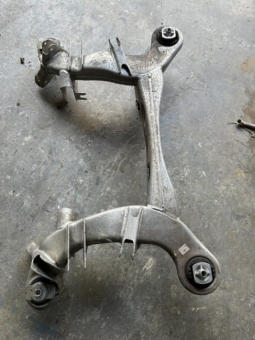 2014 MERCEDES S550 W222 REAR SUSPENSION CROSS-MEMBER SUBFRAME OEM 222 350 58 02