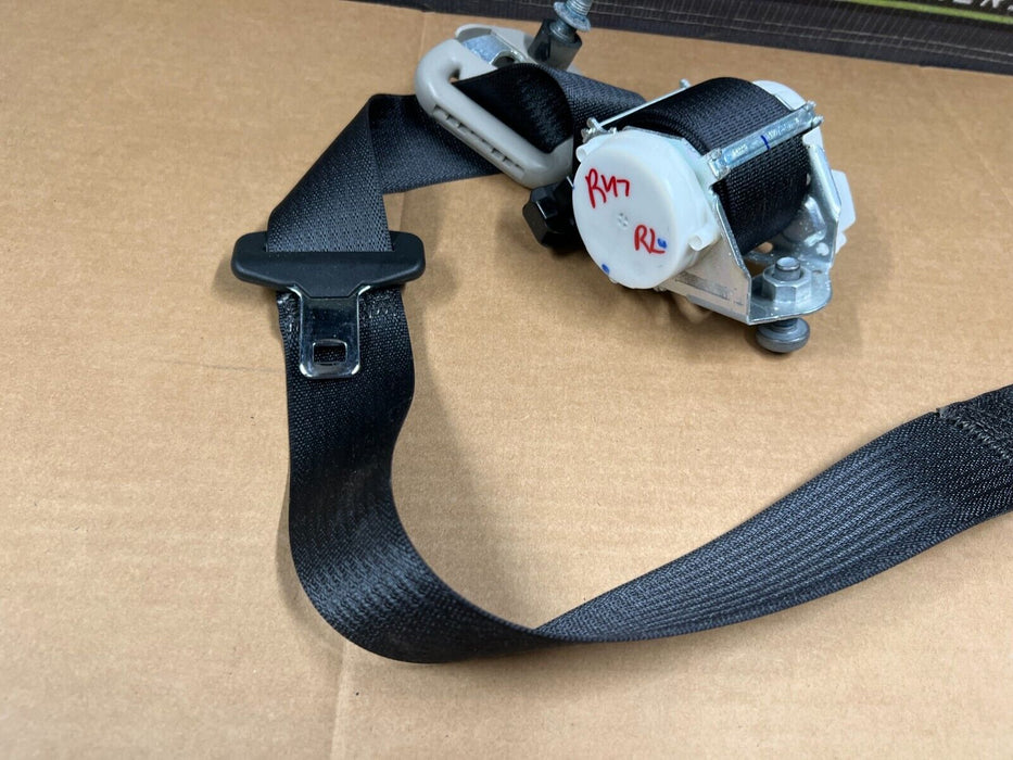 2017 RAM 2500 3500 LARAMIE MEGA CAB REAR LEFT OUTER SEATBELT OEM 2013-2018