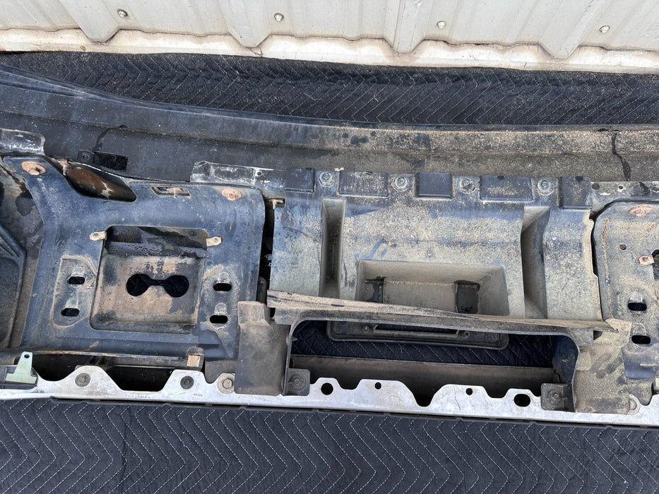 2017 2018 2019  FORD F250 F350 FRONT BUMPER ASSEMBLY CHROME OEM