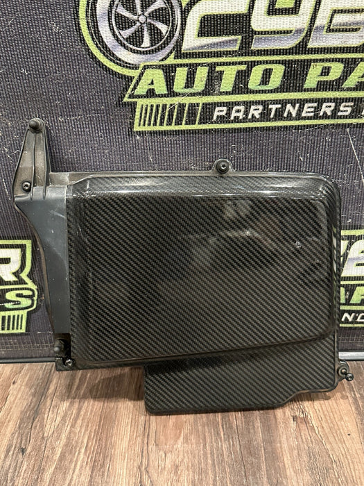 2014 AUDI R8 CARBON FIBER ENGINE BAY SET OEM (4 PC) INTAKE COVERS & SIDE PANELS