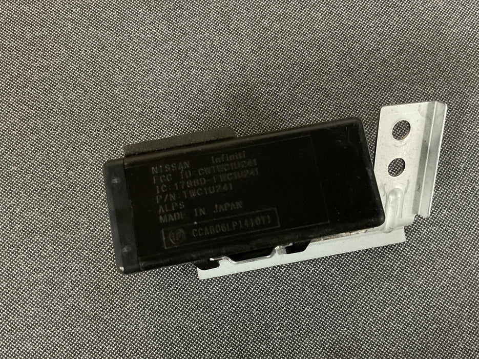2010 NISSAN 370Z THEFT LOCKING CONTROL KEYLESS ENTRY SENSOR MODULE OEM