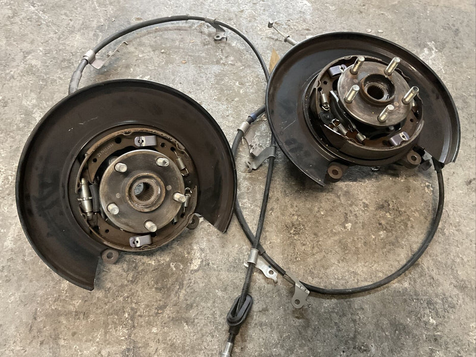 2019 TOYOTA 86 LEFT RIGHT PAIR KNUCKLE HUB W/ E-BRAKE LINE OEM DRIVER PASSENGER