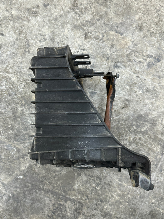 2020 2021 2022 FORD F250 F350 F450 BATTERY TRAY HOLDER OEM