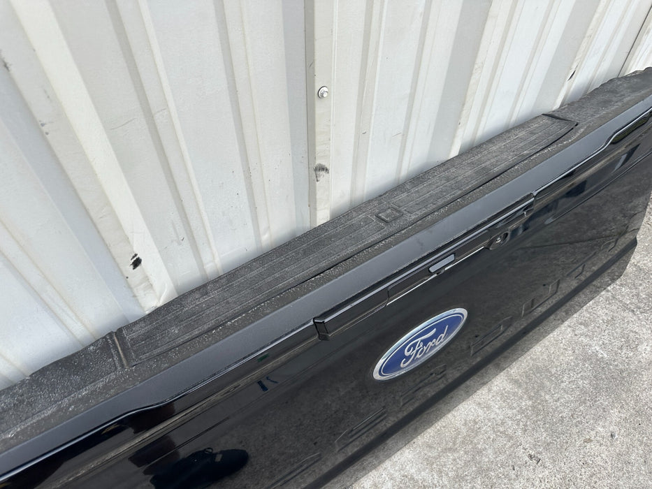 2023 2024 FORD F250 F350 F450 LARIAT POWER TAILGATE W/ STEP OEM GENUINE BLACK