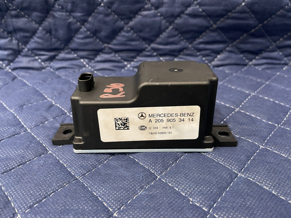 2019 MERCEDES-BENZ E63S/C63 AMG VOLTAGE CONVERTER CONTROL MODULE OEM 2059053414