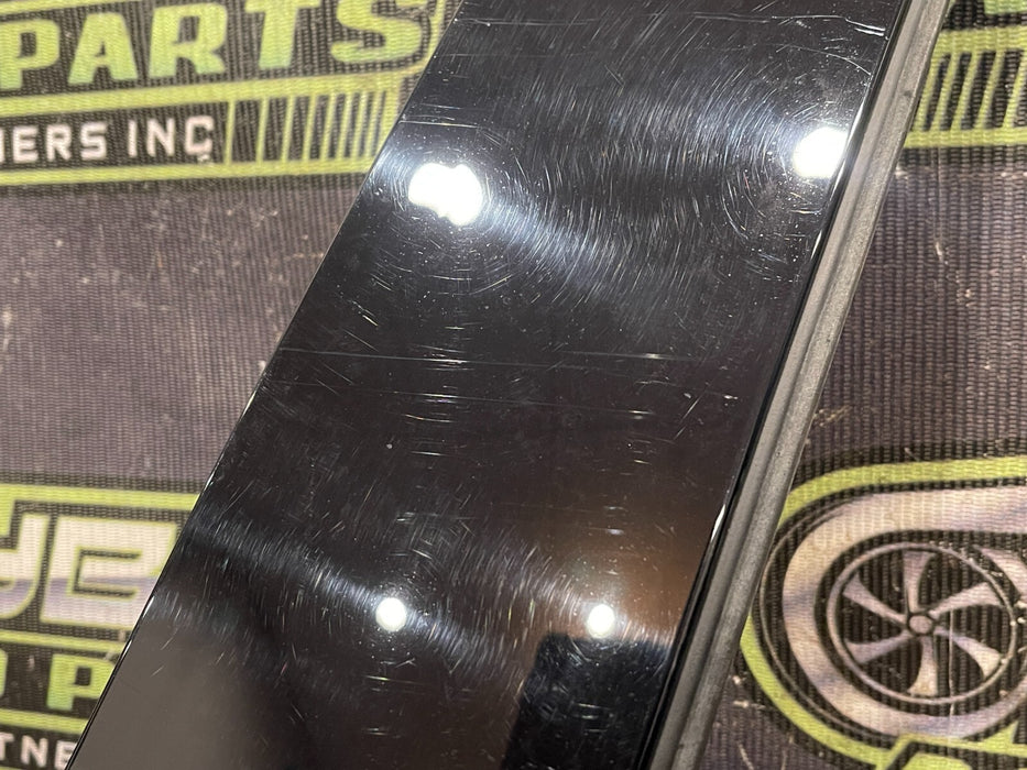 2017-2019 FORD F250 F350 REAR RIGHT GLOSS BLACK DOOR B PILLAR OEM *SCUFFS/READ*