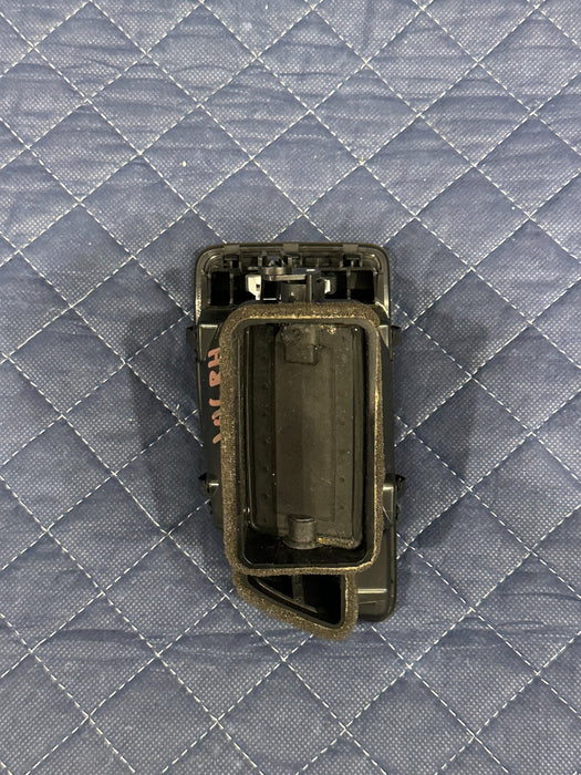 2014 AUDI R8 FRONT RIGHT PASSENGER DASH DASHBOARD HVAC AIR VENT OEM 423 820 902