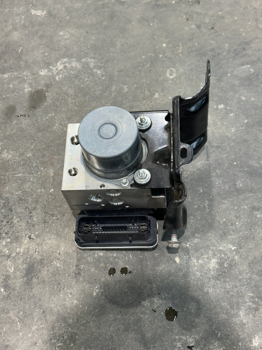 2023-2024 FORD F250 F350 ABS ANTI LOCK BRAKE MODULE OEM *FOR PARTS USE ONLY*