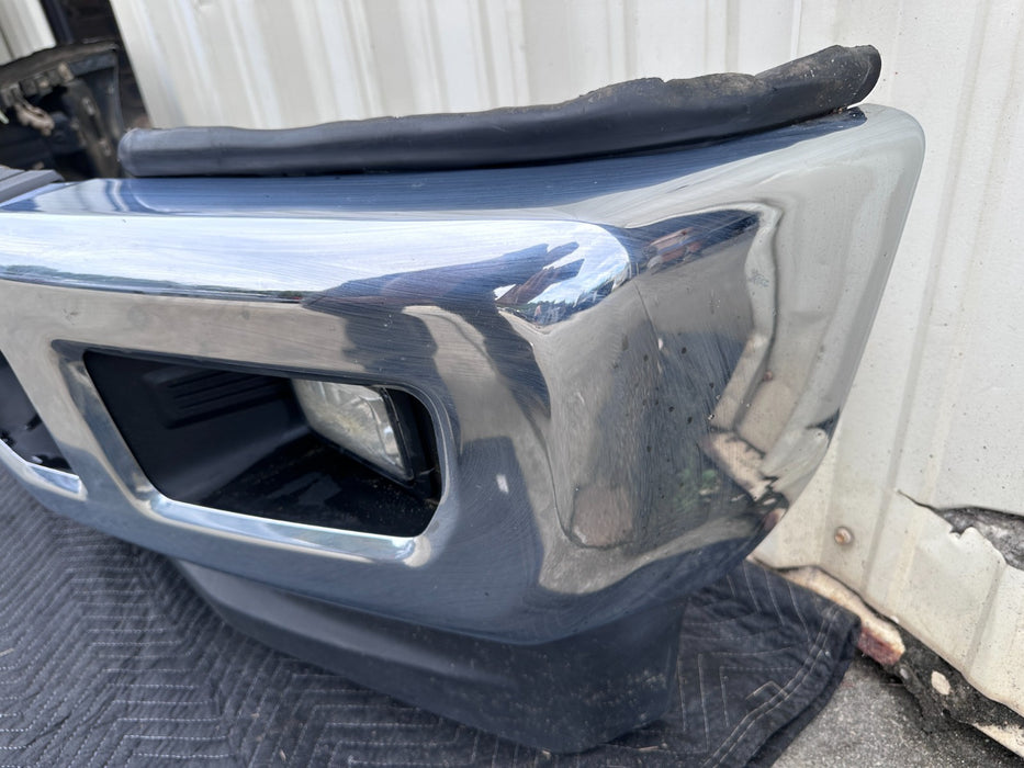 2017 2018 2019  FORD F250 F350 FRONT BUMPER ASSEMBLY CHROME OEM