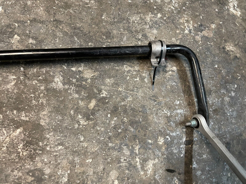 2017 - 2021 AUDI R8 V10 REAR SUSPENSION SWAY STABILIZER BAR OEM