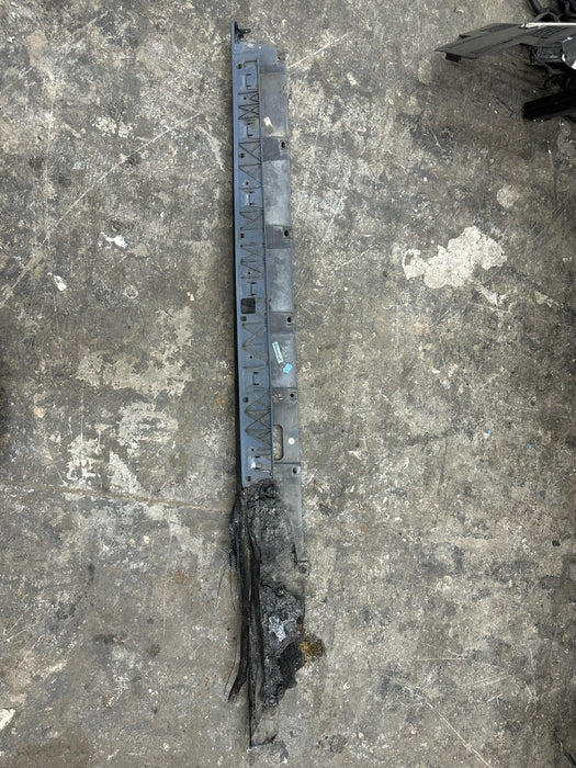 2021 AUDI R8 KEMORA GREY LEFT DRIVER CARBON FIBER SIDE SKIRT  *BURN DAMGE*