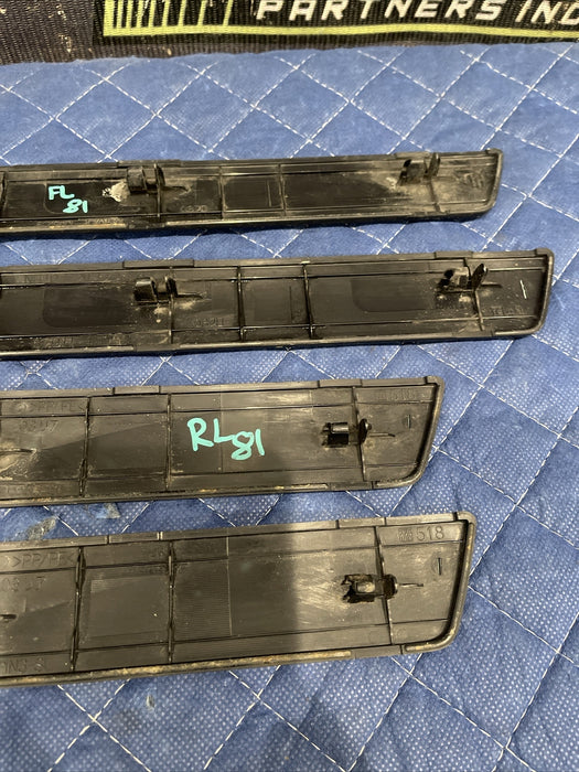 2014 TOYOTA PRIUS V FRONT REAR LEFT RIGHT SCUFFS PLATE SET OEM ~MINOR SCRATCHES~