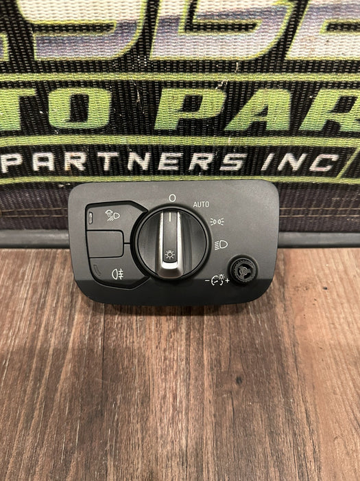 2021 AUDI R8 HEADLIGHT SWITCH OEM 4S0 941 531 *WEAR #2*