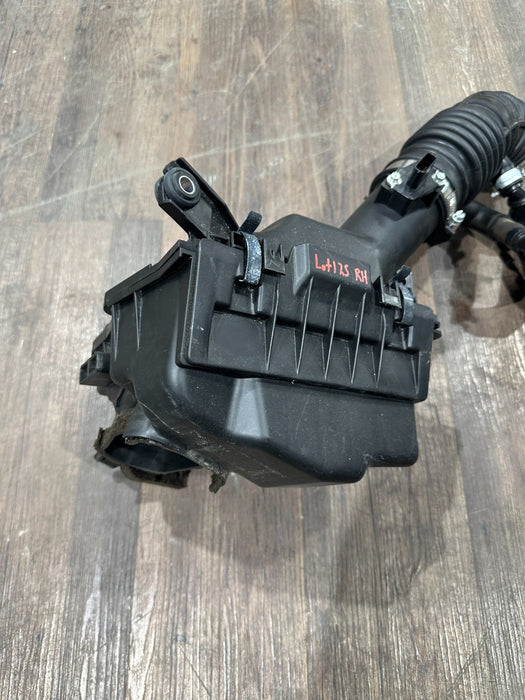 2013 NISSAN 370Z PASSENGER RIGHT AIR INTAKE OEM