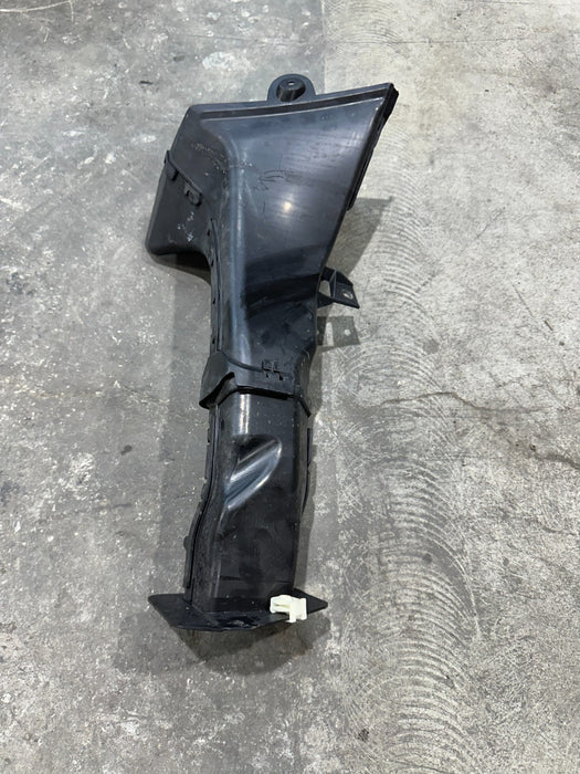 2024 BMW M3 M4 G80 G82 FRONT LEFT BRAKE AIR DUCT VENT OEM 8072097 8072099