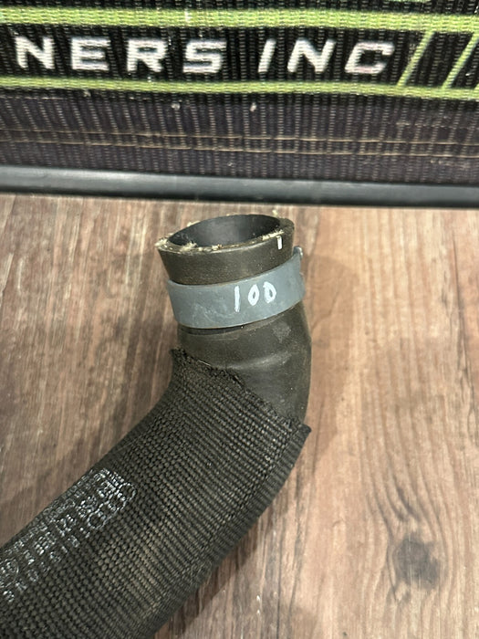 2017-18 AUDI R8 RADIATOR LEFT COOLANT HOSE OEM 4S0 121 059 E
