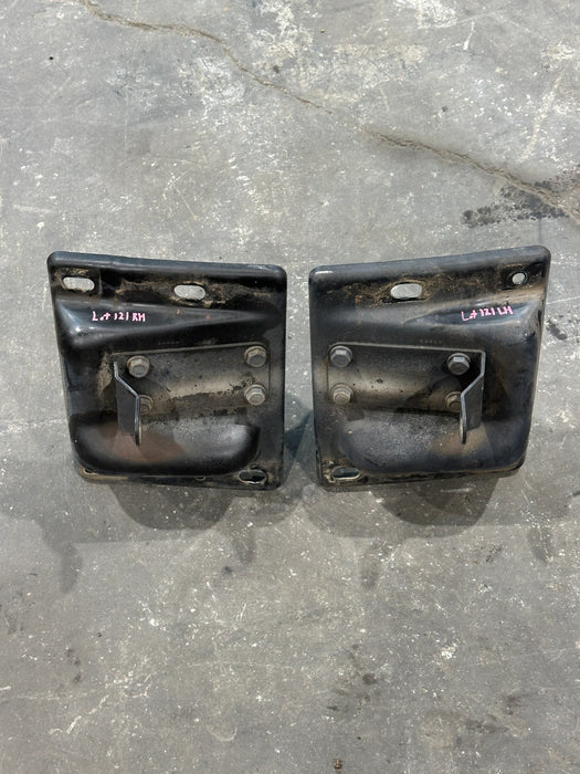 2015 DODGE RAM 2500 LEFT RIGHT TOW HOOK BRACKET PAIR OEM 68196252AB 68196253AB