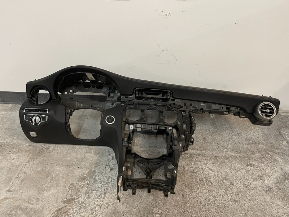 2015-2018 MERCEDES-BENZ C63S AMG DASH DASHBOARD ASSEBLY W/ BAG OEM