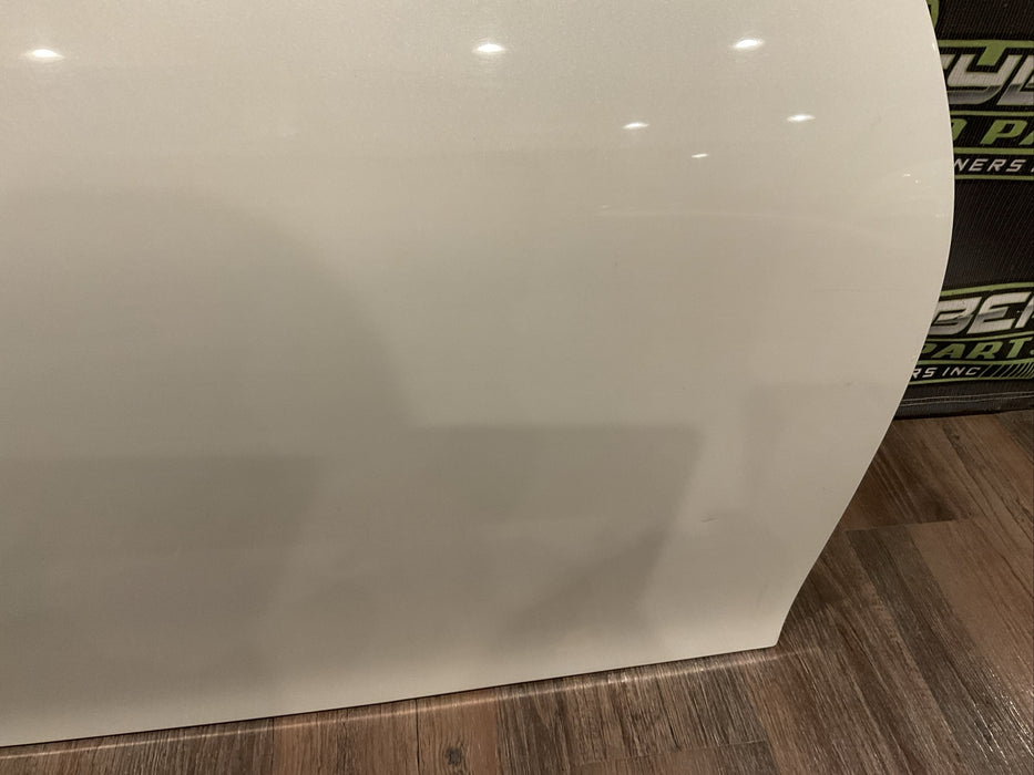 2017 NISSAN 370Z NISMO PASSENGER RIGHT DOOR OEM (PEARL WHITE)~MINOR SCUFFS~