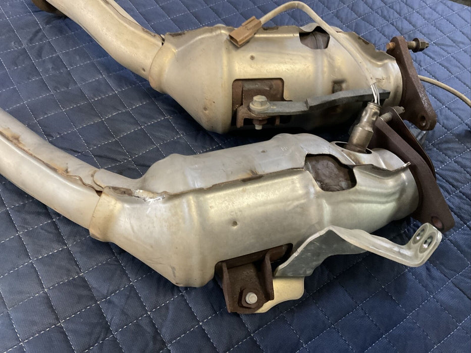 2017 INFINITI Q50 RED SPORT 400 OEM LEFT RIGHT PAIR LOWER MUFFLER EXHAUST PIPE