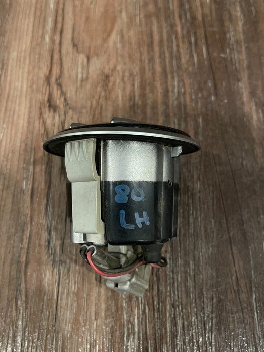 2018 NISSAN 370Z NISMO FRONT DRIVER LEFT FENDER EMBLEM MARKER LIGHT OEM