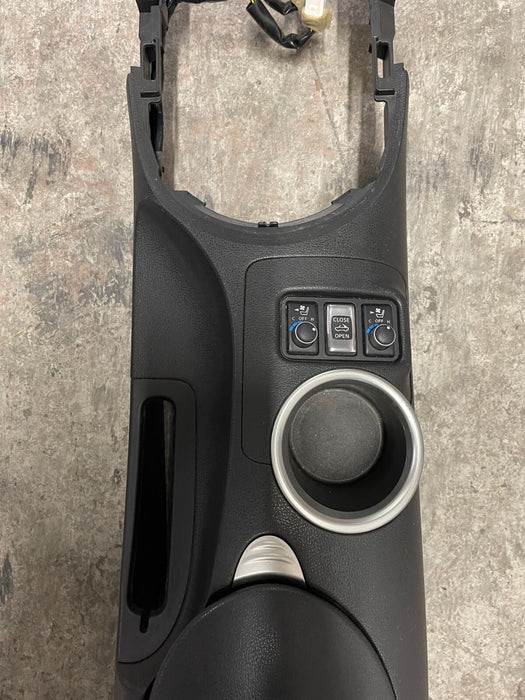 2016 NISSAN 370Z ~CONVERTIBLE~ CENTER CONSOLE CUP HOLDER ASSEMBLY OEM 2009-2020