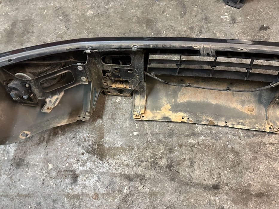 2016 2018 NISSAN TITAN XD PRO-4X GRAY METALLIC FRONT BUMPER ASSEMBLY MINOR FLAWS