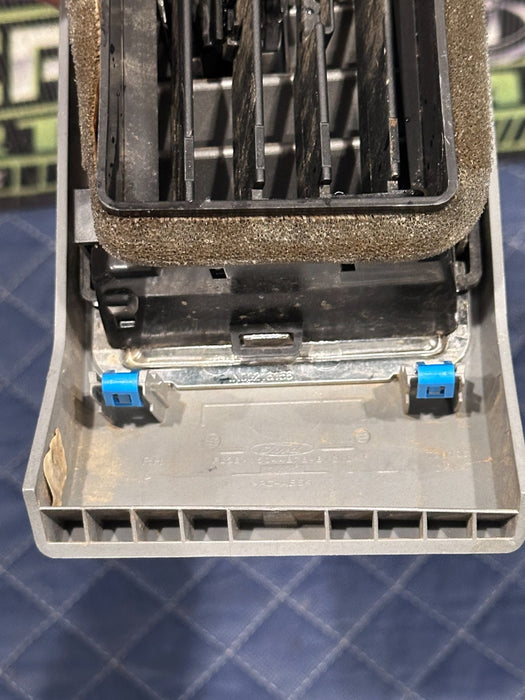 2017 FORD F250 F350 F450 DASHBOARD DASH RIGHT PASSENGER AIR VENT OEM