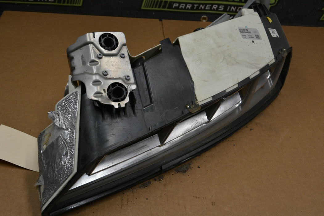 2017 AUDI R8 TAIL LIGHT RH PASSENGER *DAMAGE* 2018 OEM