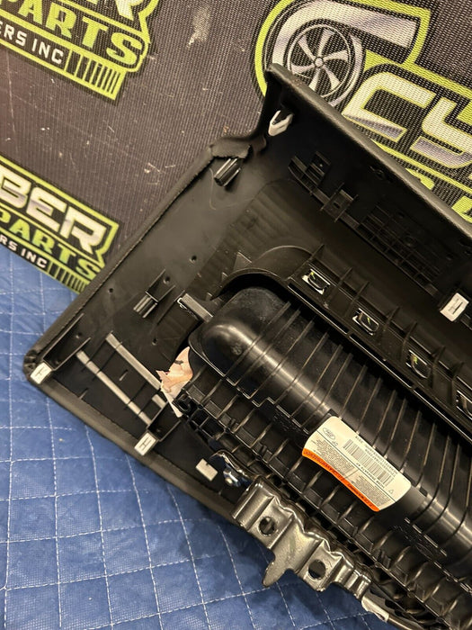 2018-2019 FORD F350 F450 PLATINUM DASH RIGHT TOPPER PAD W BAG OEM (BROWN STITCH)