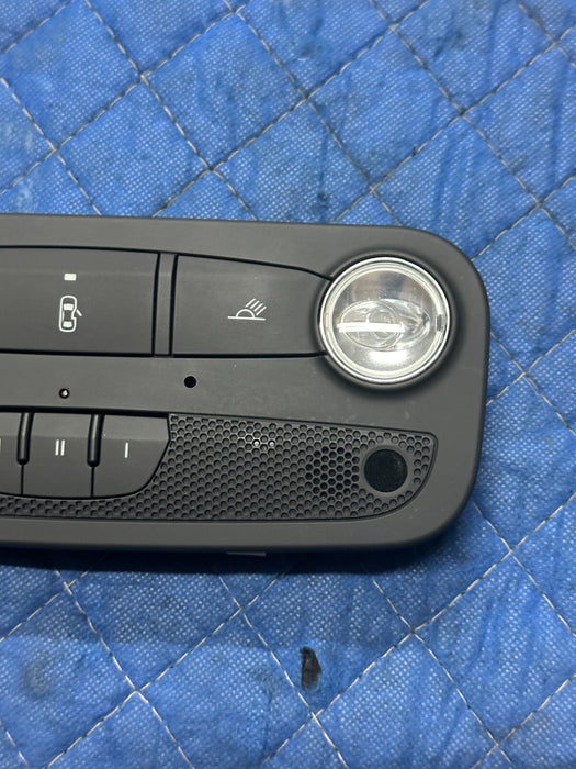2014 AUDI R8 V10 OEM COUPE FRONT INNER DOME LIGHT 8J0947111 8J0 947 111