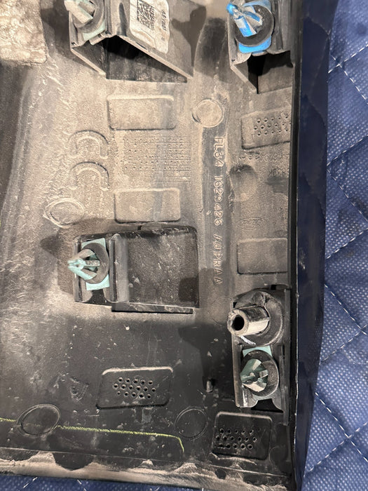 2017-2019 FORD F250 F350 RIGHT PASSENGER CAB CORNER OEM (UM) AGATE BLACK ~READ~