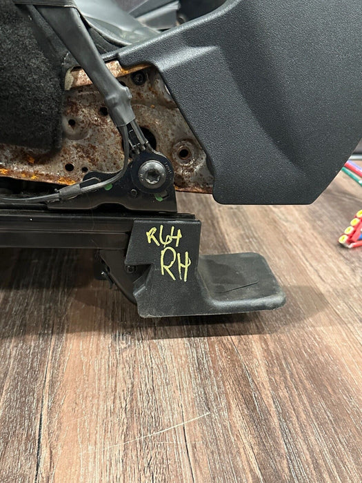 2020-22 FORD F250 F350 F450 PLATI FRONT RIGHT LOWER LOWER SEAT OEM *WEARS/READ*