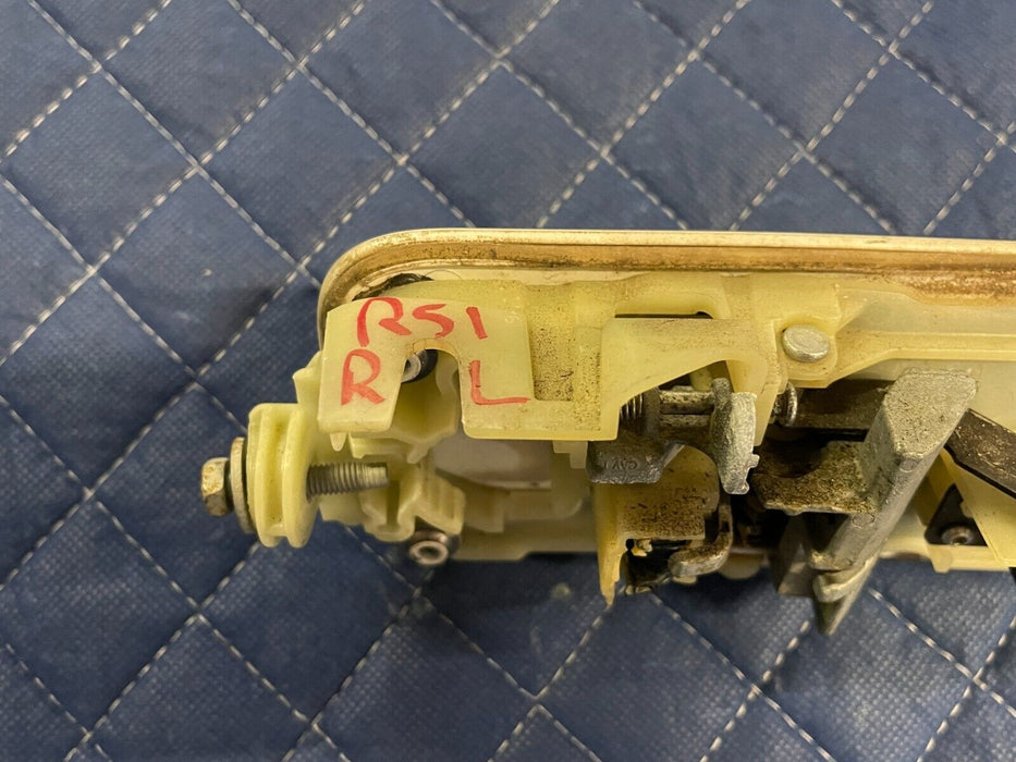 2017-2019 FORD F250 F350 F450 PLATINUM WHITE (UG) REAR LEFT DOOR HANDLE OEM