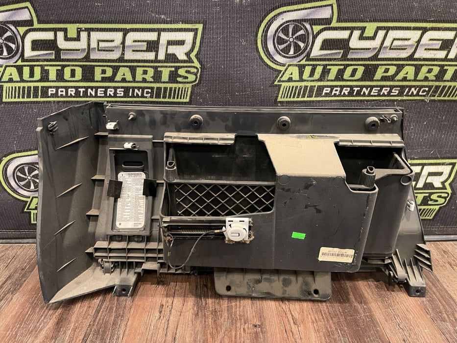 2016 NISSAN TITAN GLOVE BOX W/ STORAGE COMPARTMENT ASSEMBLY OEM *READ DESC*