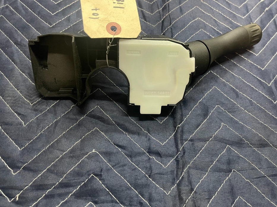 2016 NISSAN TITAN XD STEERING WHEEL COLUMN HEADLIGHT & WINDSHIELD WIPER ASSEMBLY