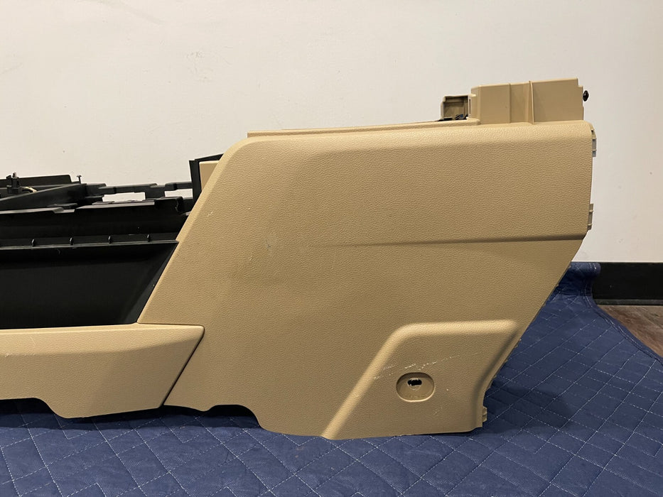 2017-2019 FORD F250 F350 TAN LARIAT CENTER CONSOLE W/ NO LID OEM *SCUFFS*