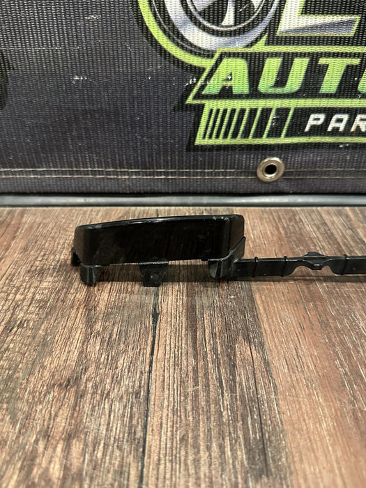 2024 FORD F350 GRILLE LEFT RIGHT TRIM PIECES OEM PC3B-8200 / PC3B-8200-D