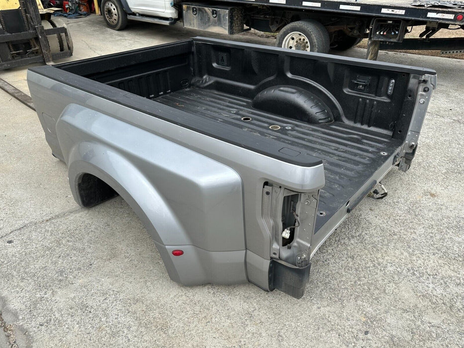 2017 2018 2019 2020 2021 2022 FORD F350 F450 DUALLY DRW 8' BED SILVER (JS)